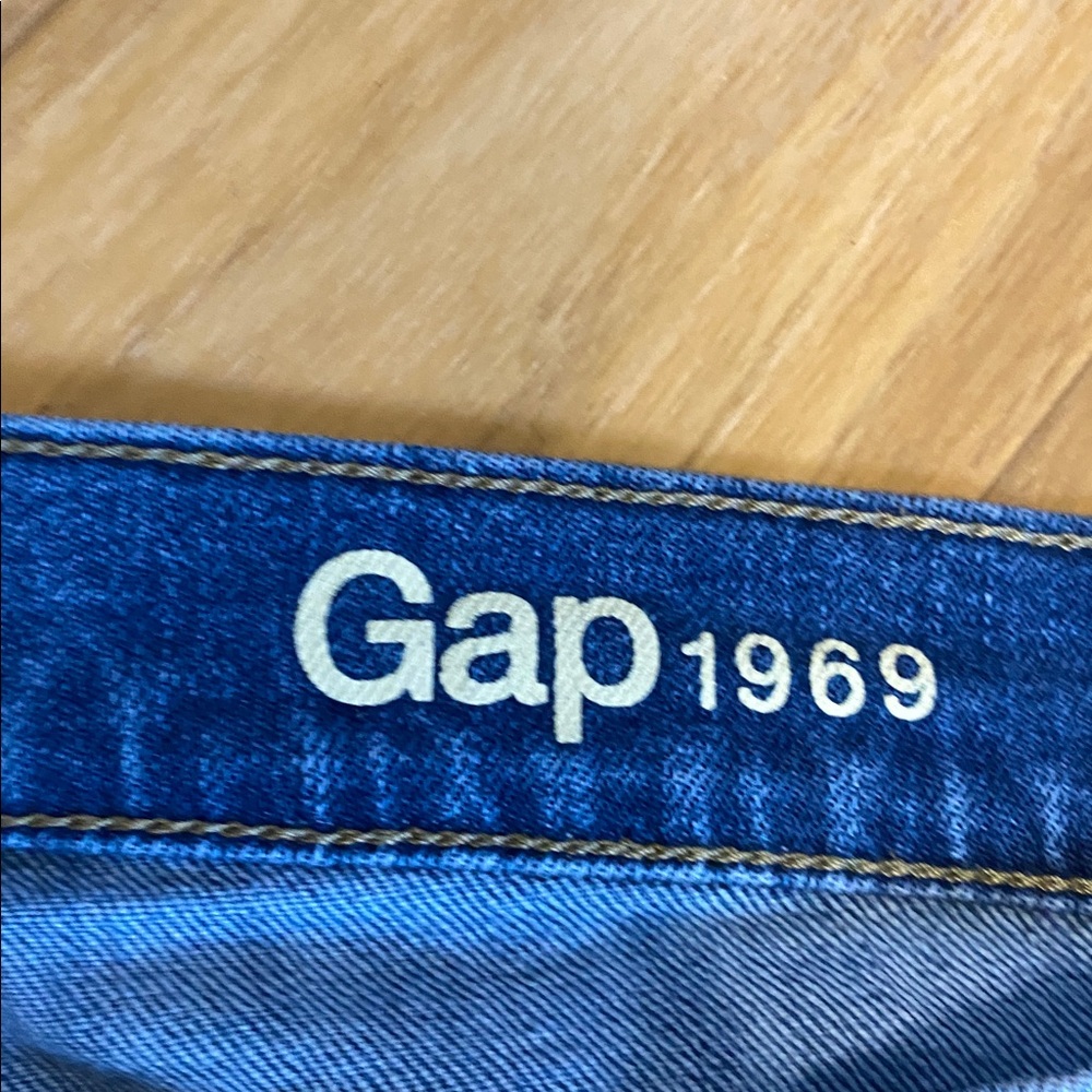 Bundle; GAP 1969 ladies size 14 distressed jeans & French Laundry top - Picture 5 of 10
